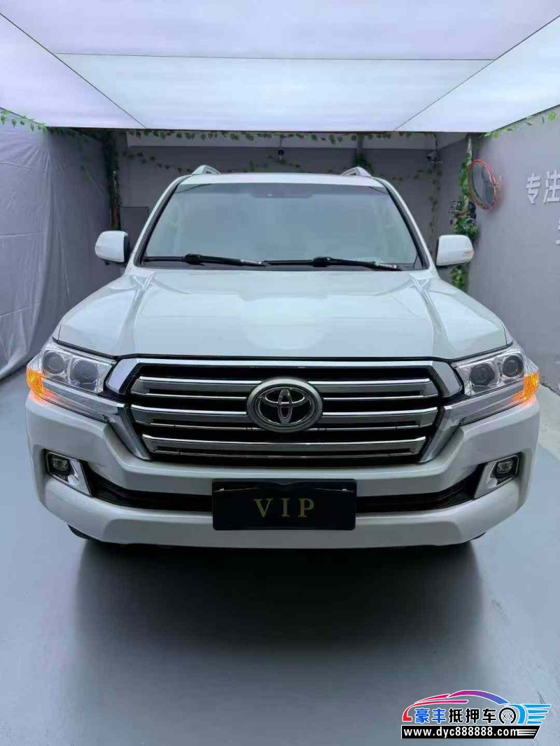 抵押车出售15年丰田兰德酷路泽（陆巡）轿车