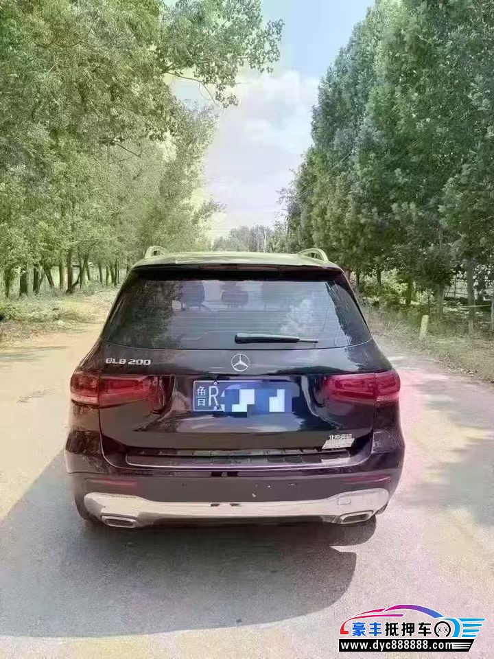 20年奔驰GLB轿车抵押车出售