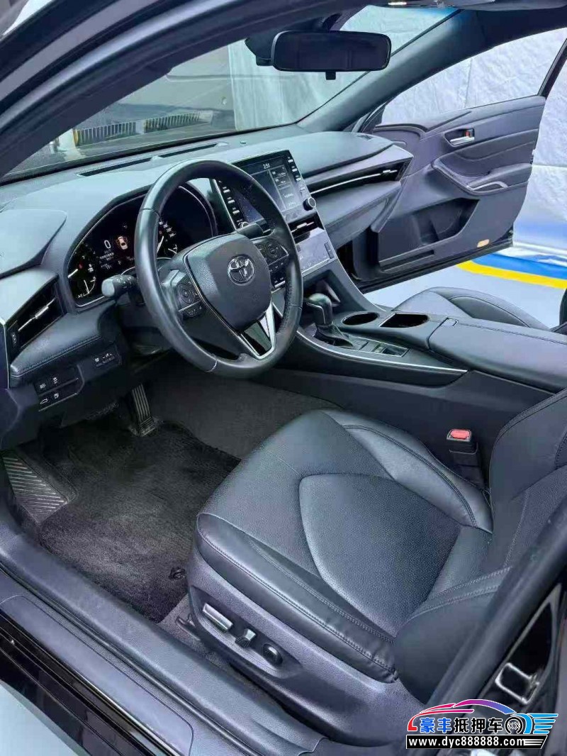 21年丰田亚洲龙轿车抵押车出售