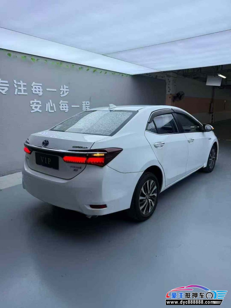 17年丰田卡罗拉轿车抵押车出售