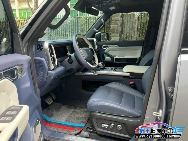 25年捷途山海T2轿车抵押车出售