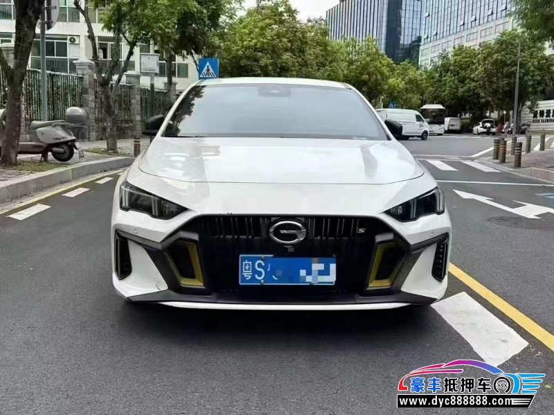 抵押车出售24年传祺影豹轿车