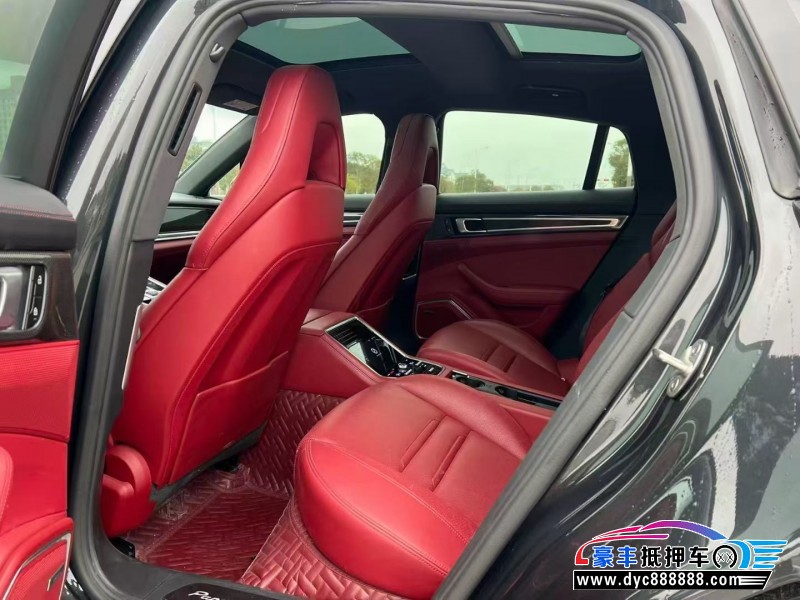 22年保时捷帕纳梅拉轿车抵押车出售