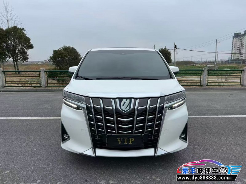 抵押车出售20年丰田埃尔法轿车