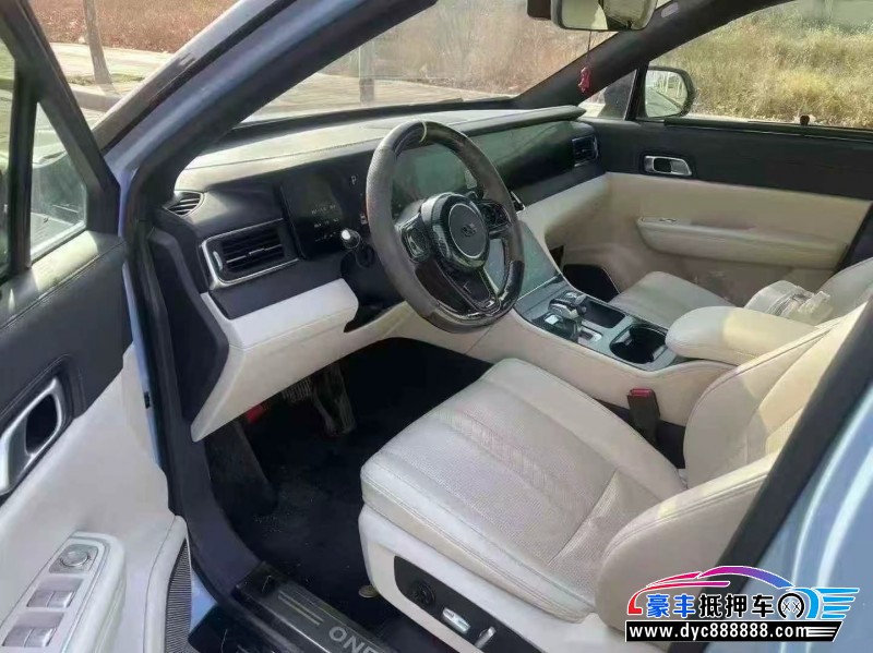 20年理想ONE轿车抵押车出售