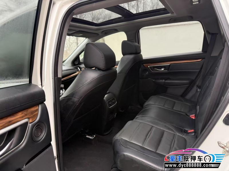 20年本田CR-V轿车抵押车出售