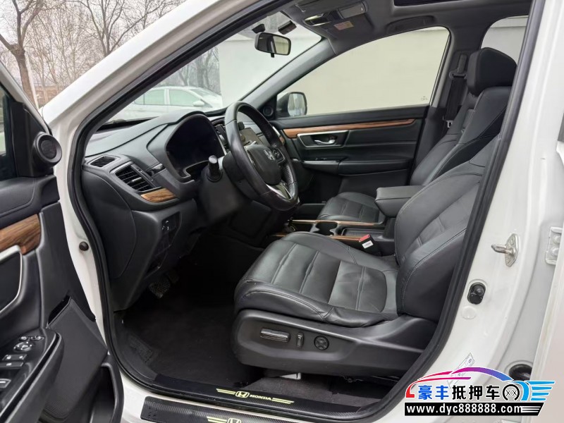 20年本田CR-V轿车抵押车出售