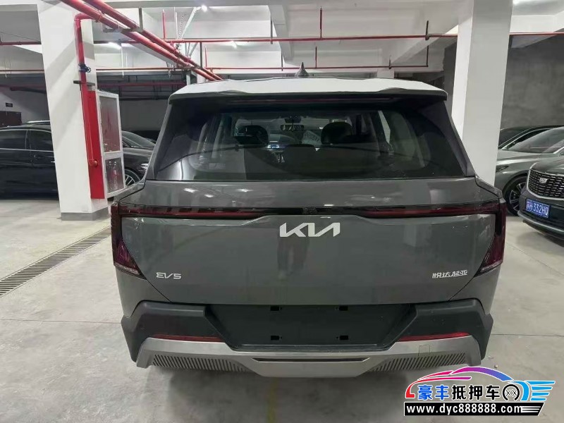 26年起亚EV5轿车抵押车出售