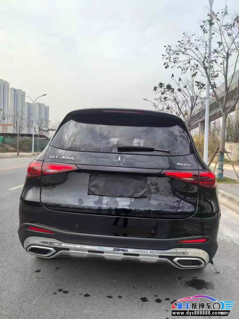 23年奔驰GLC轿车抵押车出售