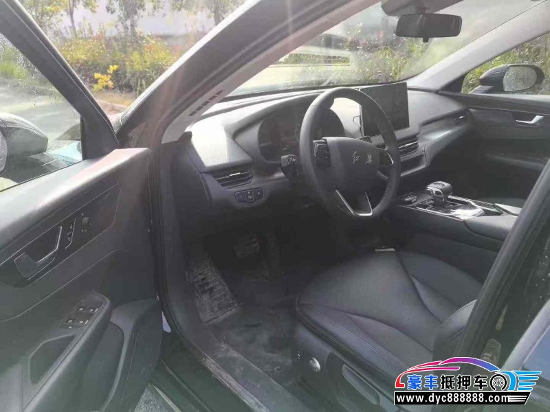 24年红旗EQM5轿车抵押车出售