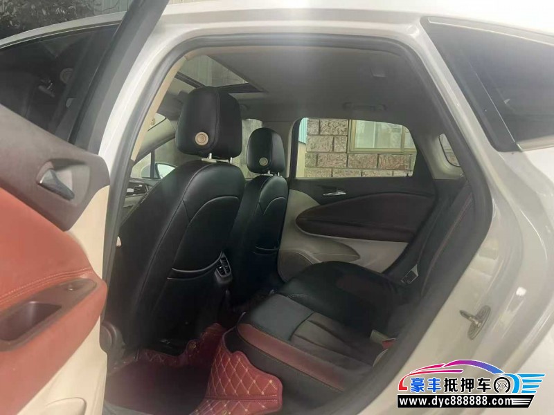 17年别克威朗轿车抵押车出售