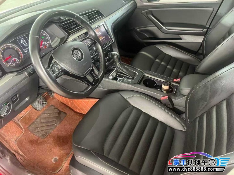 20年大众凌渡轿车抵押车出售