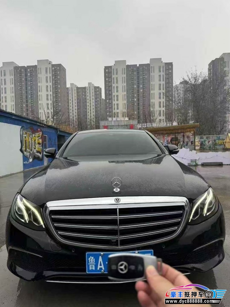 19年奔驰E级轿车抵押车出售