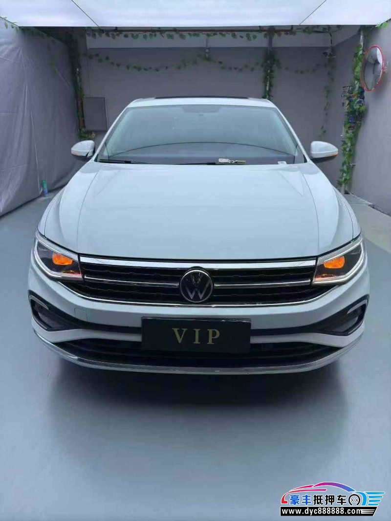 抵押车出售24年大众宝来轿车