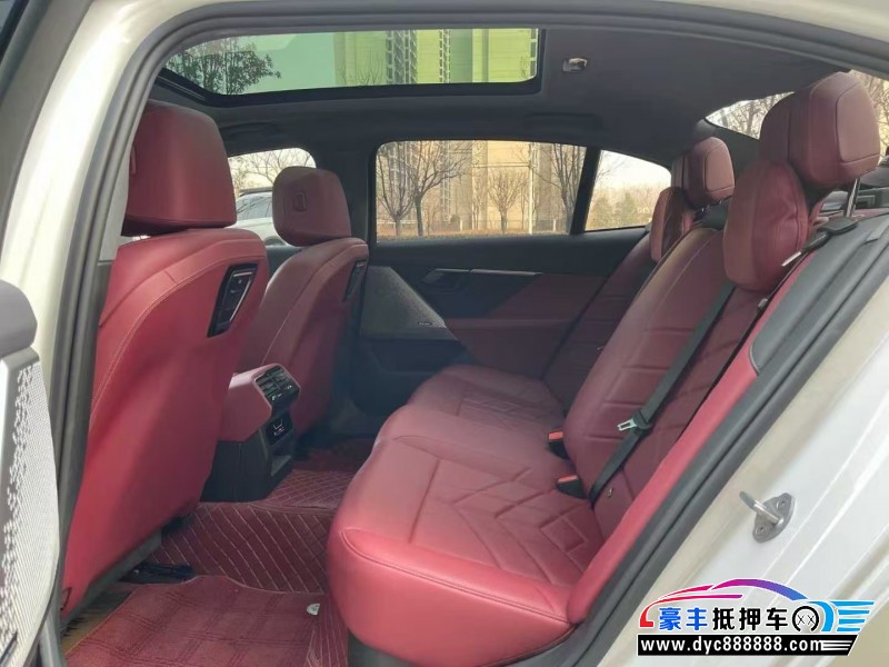 24年宝马5系轿车抵押车出售