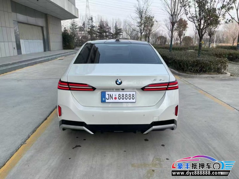 24年宝马5系轿车抵押车出售