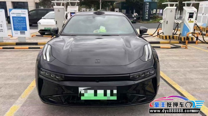 抵押车出售24年极氪001轿车