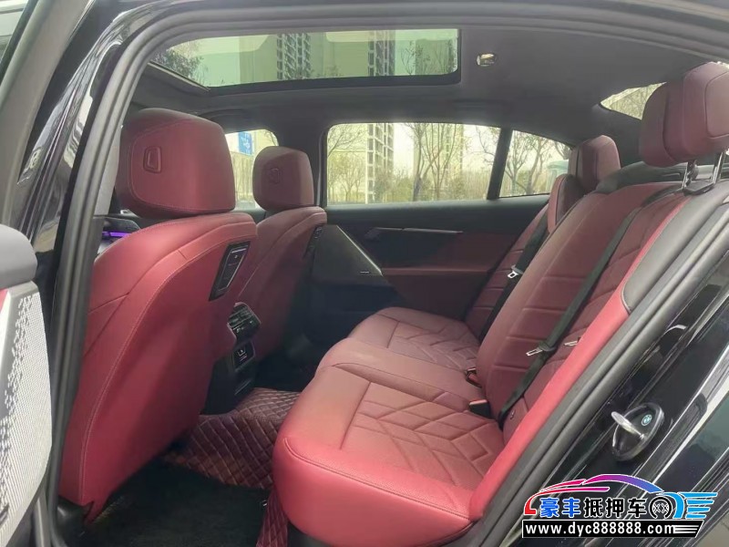 24年宝马5系轿车抵押车出售