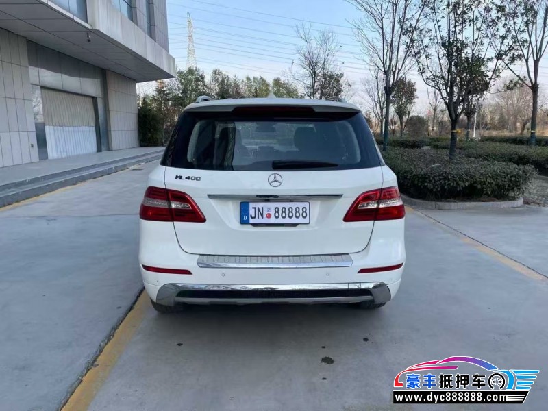 15年奔驰ML轿车抵押车出售