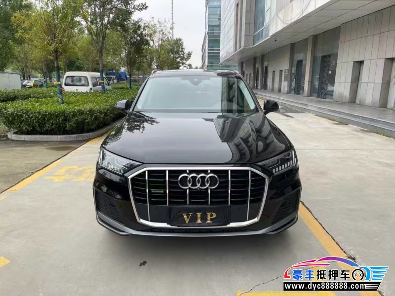 抵押车出售24年奥迪Q7轿车