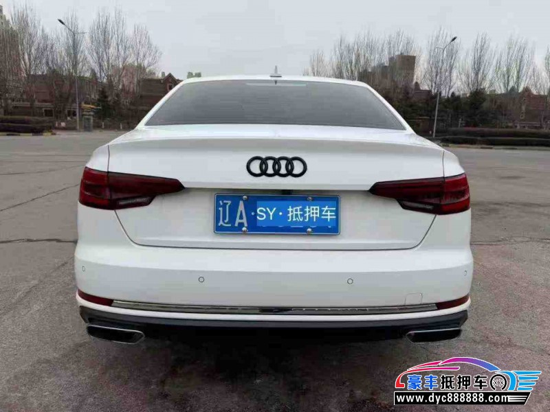 19年奥迪A4L轿车抵押车出售