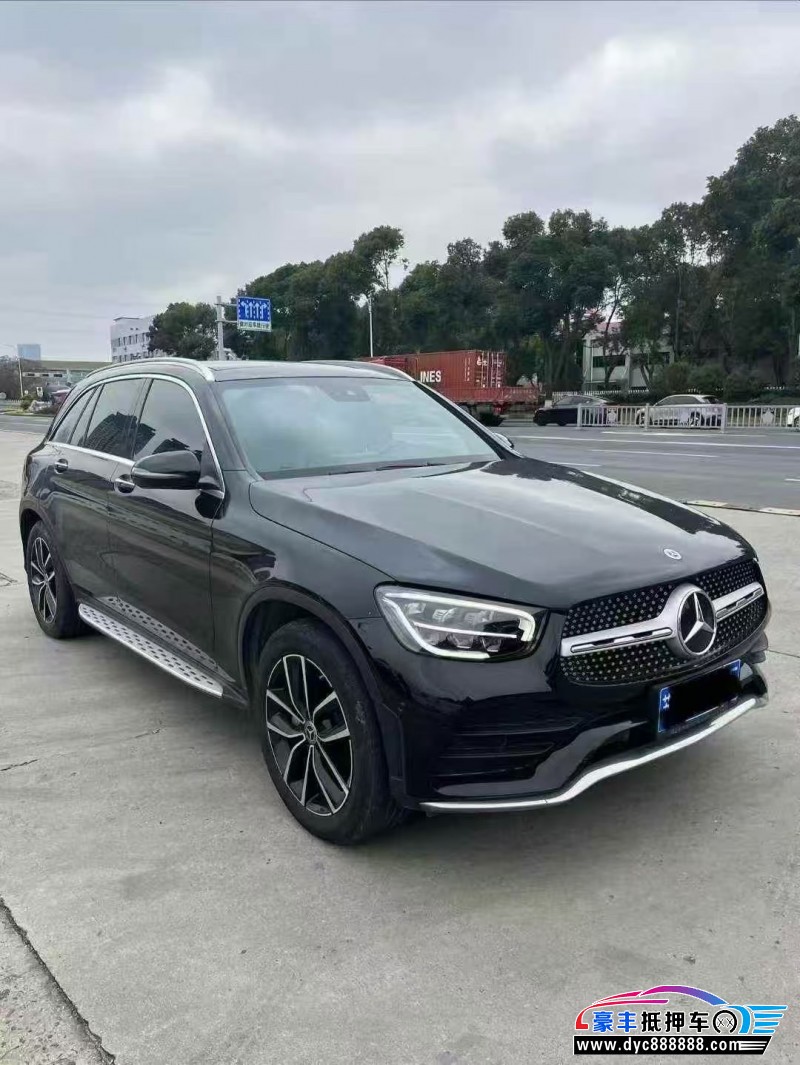 21年奔驰GLC轿车抵押车出售