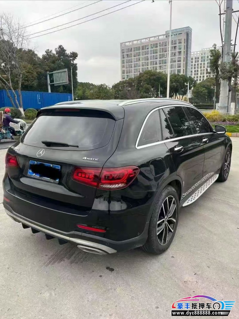 21年奔驰GLC轿车抵押车出售