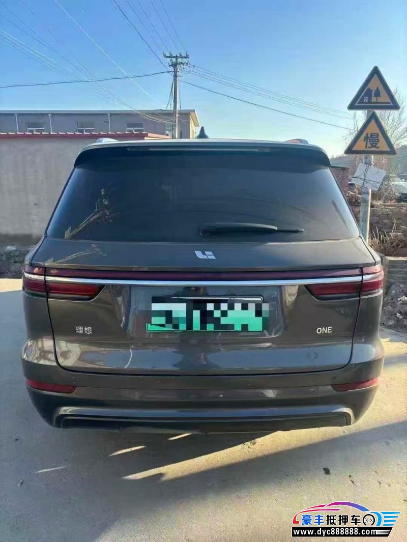 20年理想ONE轿车抵押车出售