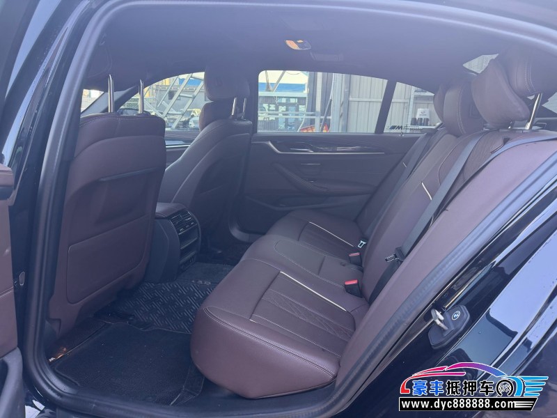 23年宝马5系轿车抵押车出售