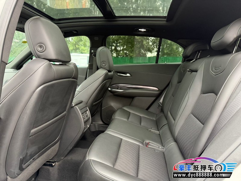 20年凯迪拉克XT4轿车抵押车出售