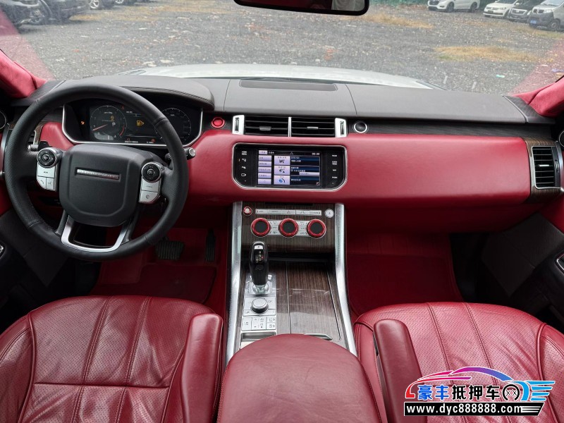 17年路虎揽胜运动轿车抵押车出售