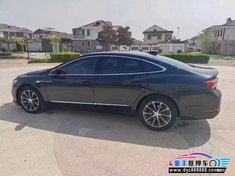 22年别克君越轿车抵押车出售