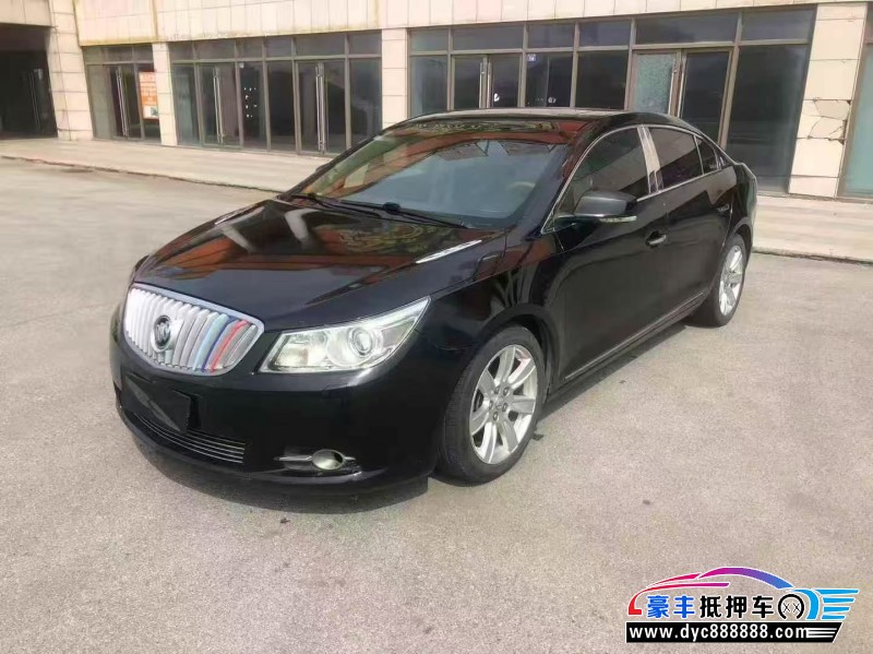 12年别克君越轿车抵押车出售