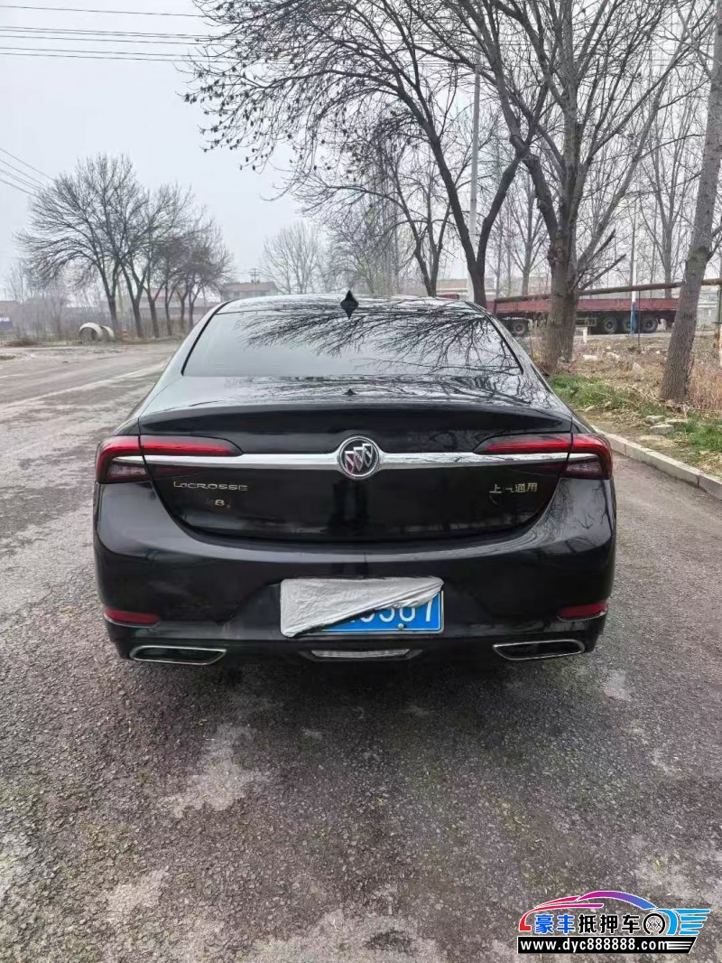 20年别克君越轿车抵押车出售