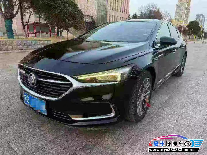 20年别克君越轿车抵押车出售