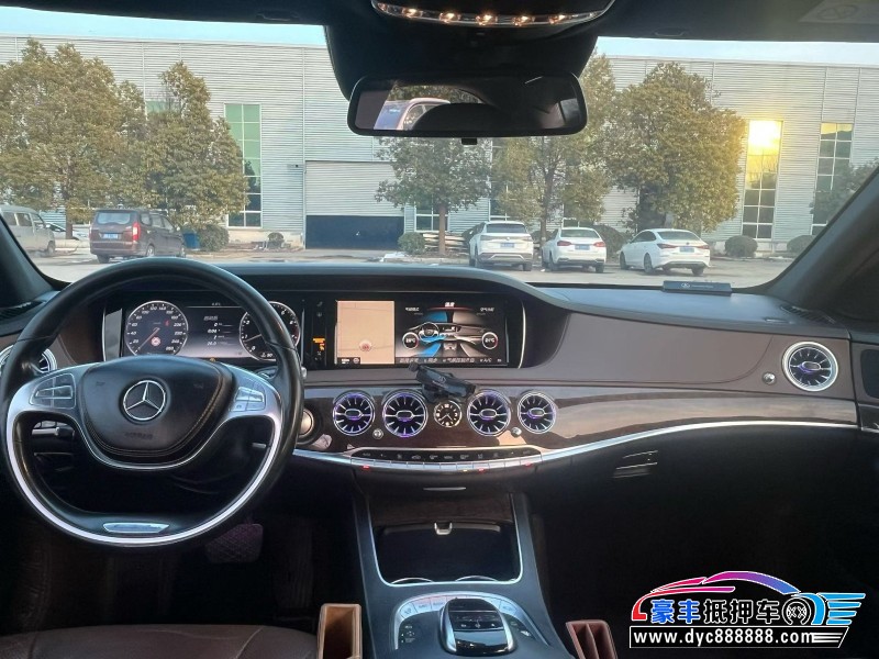 15年奔驰S轿车抵押车出售