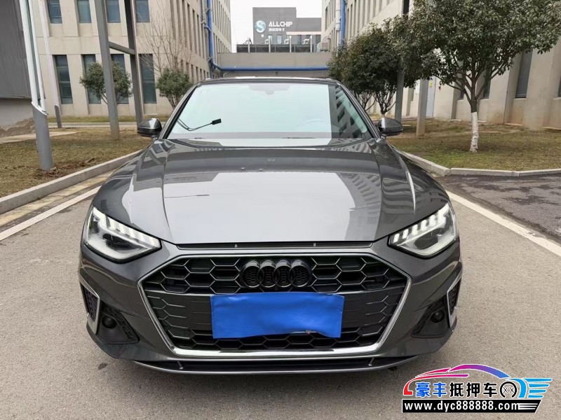 抵押车出售22年奥迪A4L轿车