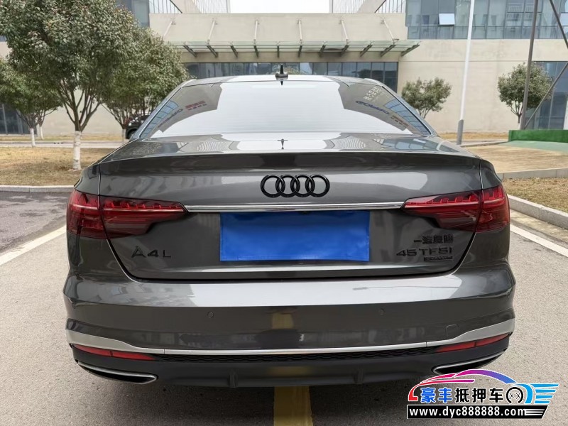 22年奥迪A4L轿车抵押车出售