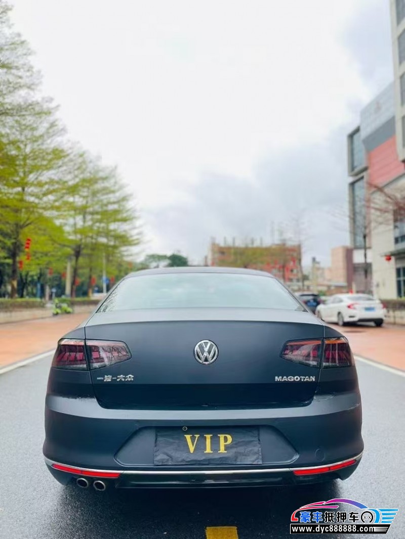 19年大众迈腾轿车抵押车出售