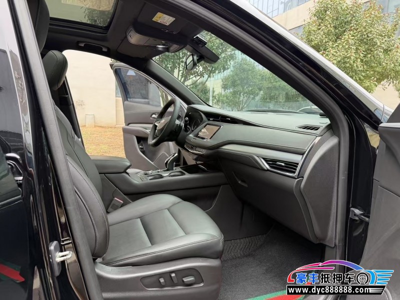 21年凯迪拉克XT4轿车抵押车出售