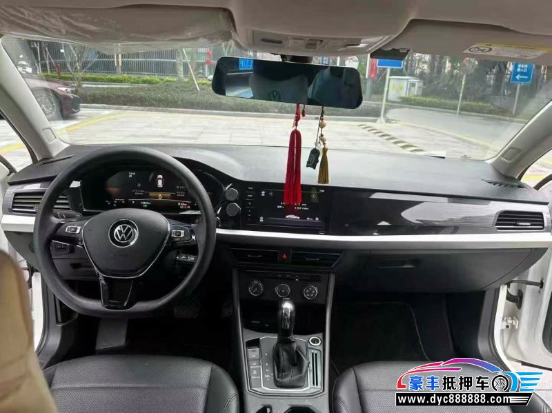 22年大众朗逸轿车抵押车出售