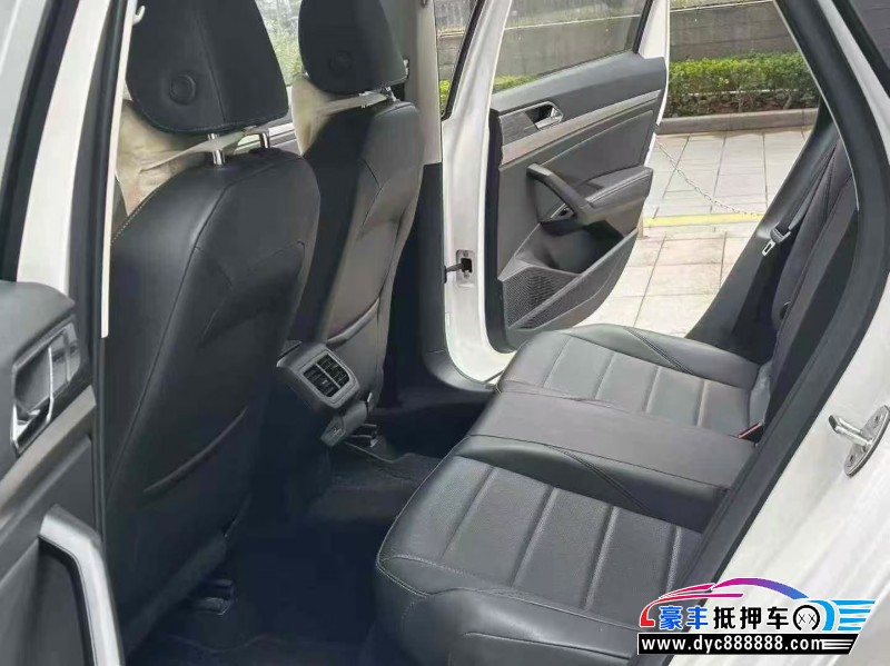 22年大众朗逸轿车抵押车出售