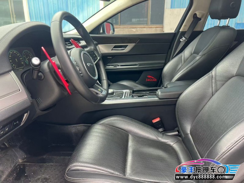 17年捷豹XFL轿车抵押车出售