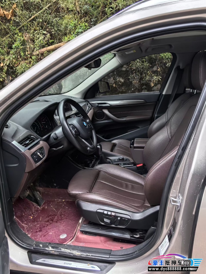 19年宝马X1轿车抵押车出售
