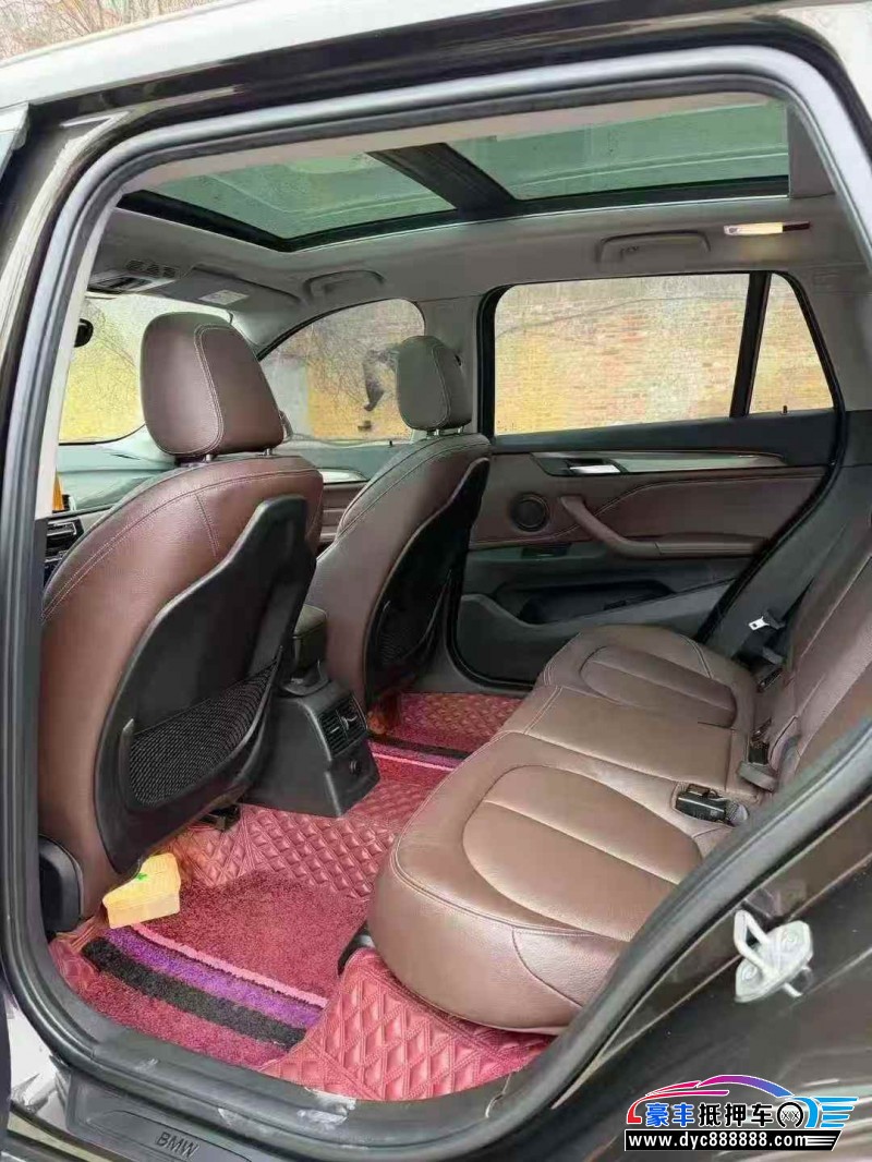 18年宝马X1轿车抵押车出售