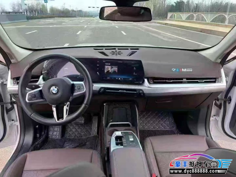 24年宝马X1轿车抵押车出售