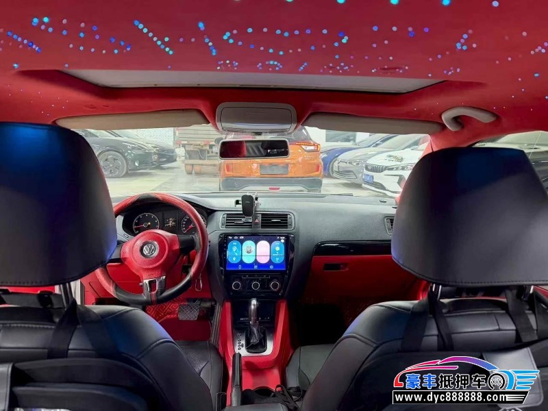 13年大众速腾轿车抵押车出售