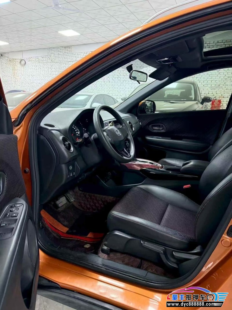 16年本田XRV轿车抵押车出售