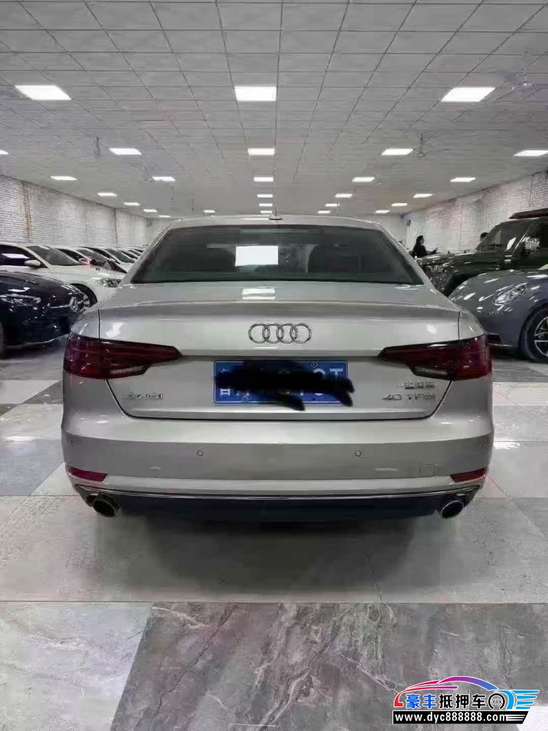 18年奥迪A4L轿车抵押车出售