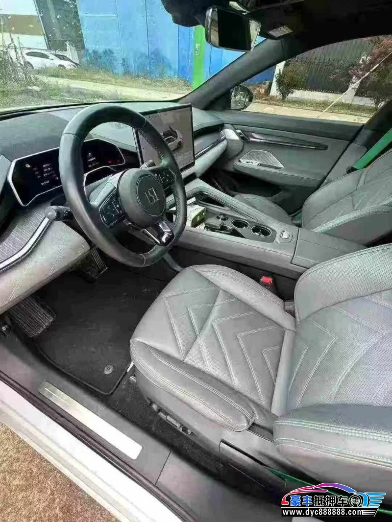 24年极氪001轿车抵押车出售